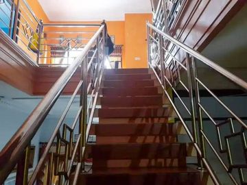 Rumah 2 Lantai Luas 135 di Jembawan Sawojajar Malang