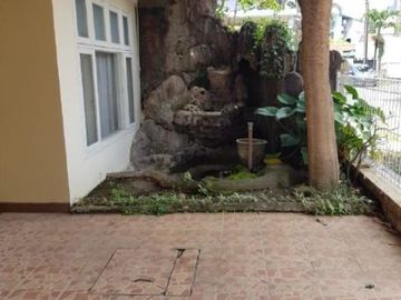 Rumah di Galxy Bumi Permai, Semi Furnish, Row 3 mobil