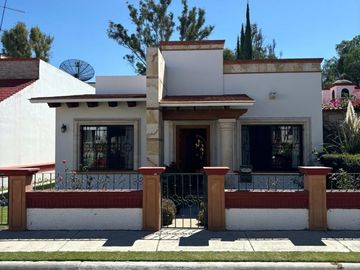 Casa en Venta Club de Golf Tequisquiapan, Querétaro Vista al Campo de Golf