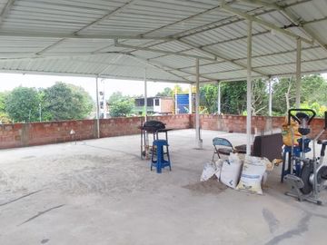 casa en venta en pomona y brisas del bolo. Cod V16073