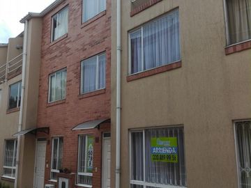 casa en arriendo en mirandela. Cod A50799