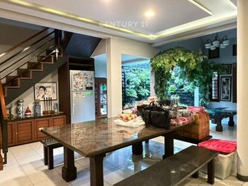 Rumah Dengan Mess Cocok Untuk Usaha ND 18201