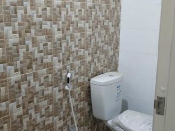 Rumah Baru Minimalis Rungkut Asri Row 2,5 Mobil