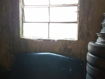 DEOCARE PROPIEDADES VENTA DE CASA DE 5 AMBIENTES CON PATIO GARAGE Y FONDO VILLA MADERO