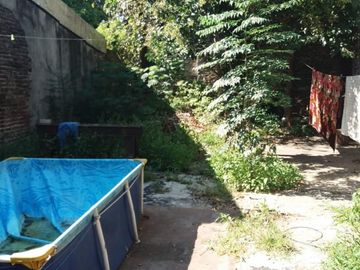 DEOCARE PROPIEDADES VENTA DE CASA DE 5 AMBIENTES CON PATIO GARAGE Y FONDO VILLA MADERO