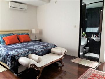 Dijual Rumah Siap Huni di Cilandak Kondisi Semi Furnished