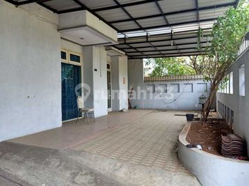 Di Jual Rumah di Duta Garden