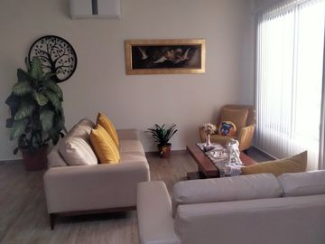 Casa de una planta en Queretaro.