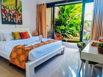 Jual Villa Mewah Bagus Full Furnish di Berawa Kuta Badung