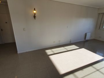 VENTA departamento 3 ambientes con ESPECTACULAR VISTA!