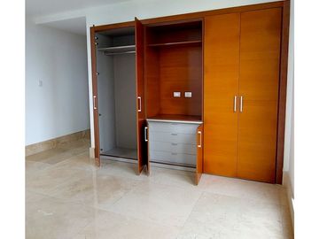 Se vende apartamento en Santa María, Ph Valery Point