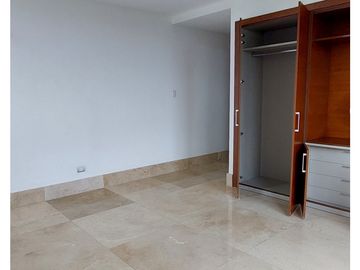 Se vende apartamento en Santa María, Ph Valery Point