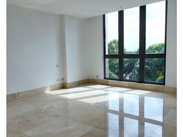 Se vende apartamento en Santa María, Ph Valery Point