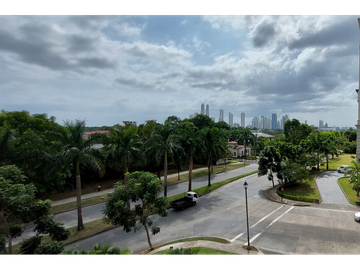 Se vende apartamento en Santa María, Ph Valery Point
