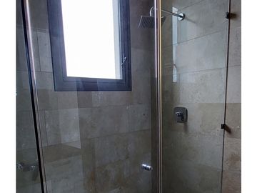 Se vende apartamento en Santa María, Ph Valery Point