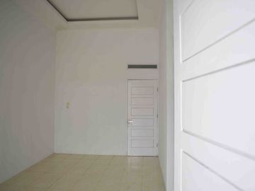 RUMAH BARU BANYAK BONUS NYA DI LOKASI STRATEGIS HARAPAN RAYA