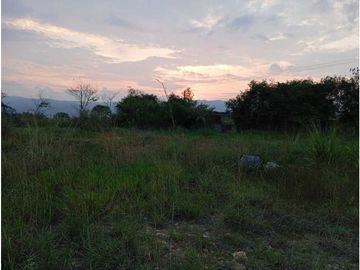 SE VENDE LOTE URBANO DE 6 HECTREAS GIRON