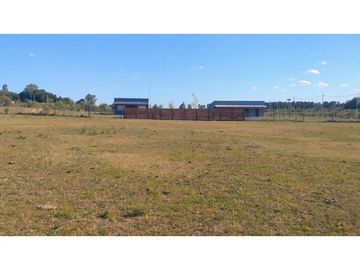 Vendo Terreno de 3100 m2 en Concepción del Uruguay, Entre Ríos.