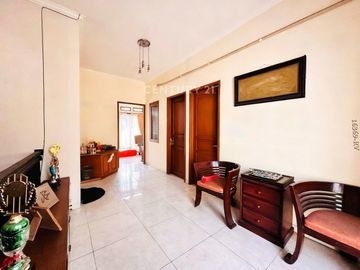 Dijual Cepat Rumah  Siap Huni Lokasi Di Cirendeu