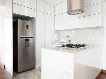 Departamento con doble altura, sky pool, cine, room service, cafeteria, spa, clu