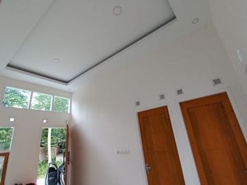 RUMAH BARU SIAP HUNI 300 JUTAAN BARAT JALAN BANTUL