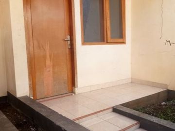rumah SECOND BISA KPR di puri cipageran cimahi