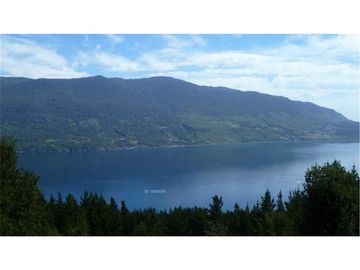 Parcela con vista privilegiada al Lago Riñihue