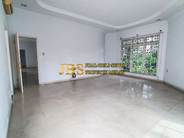 DIJUAL CEPAT! Siap Huni Villa Taman Polonia 4 Medan