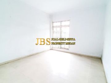 DIJUAL CEPAT! Siap Huni Villa Taman Polonia 4 Medan