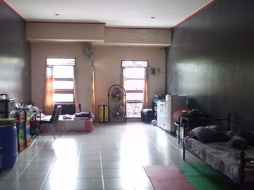 1 unit ruko 2,5 lantai lokasi strategis pinggir Cijambe Bandung | SUTIAH