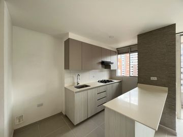 apartamento en arriendo en prados de sabaneta. Cod A218520