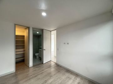 apartamento en arriendo en prados de sabaneta. Cod A218520
