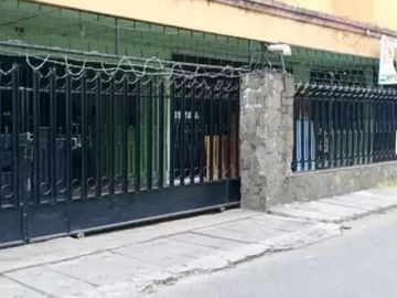Dijual rumah kapaslor Tambaksari surabaya