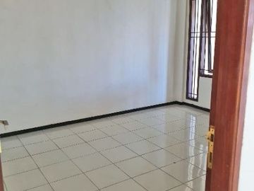 Rumah Luas 172 di LA Sucipto Blimbing kota Malang