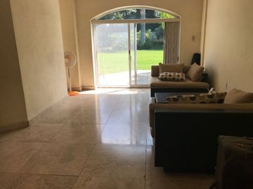 Casa Sola en Sumiya Jiutepec - TBR-649-Cs*