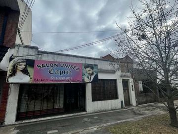 Casa en venta en Lanus Oeste