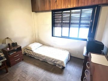 Casa en venta en Lanus Oeste