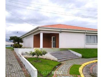 VENDO CASA 5 HABITACIONES VALLE DE LOS CHILLOS FAJARDO