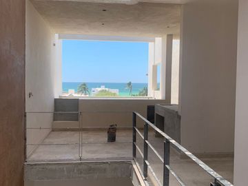 Casa en preventa tipo TH en Chicxulub Puerto a 60 metros del mar