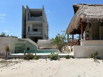 Casa en preventa tipo TH en Chicxulub Puerto a 60 metros del mar