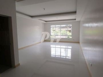 PH1001 Spacious Design Townhouse for Sale in Kamias