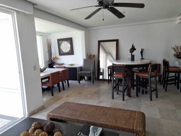 CASA  EN VENTA  EN ACAPULCO VIDA MAR RESIDENCIAL  ZONA DIAMANTE, CLUB DE PLAYA