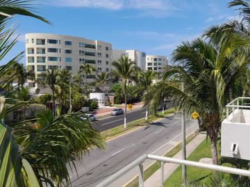 CASA  EN VENTA  EN ACAPULCO VIDA MAR RESIDENCIAL  ZONA DIAMANTE, CLUB DE PLAYA