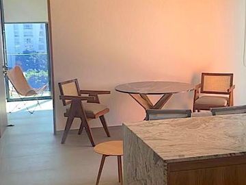 Departamento con 3 balcones, zona flexible, alberca en rooftop, parque central