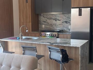 Departamento con 3 balcones, zona flexible, alberca en rooftop, parque central