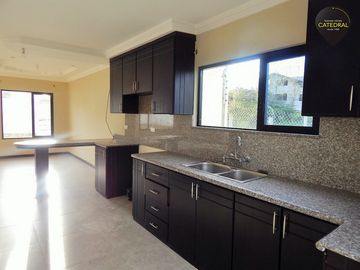 Quinta Hacienda de venta en El Tablon - Monay Baguanchi – código:15809