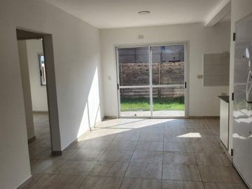 Departamento en venta en Canning