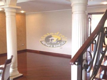 Casa de venta en Av. Roma – código:11380