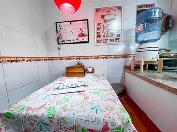 Casa en venta de 5 dorm. en Las Condes