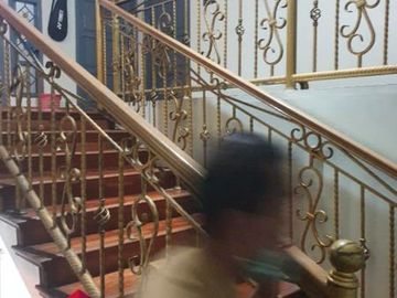 Dijual Rumah Mewah Ada Kolam Renang